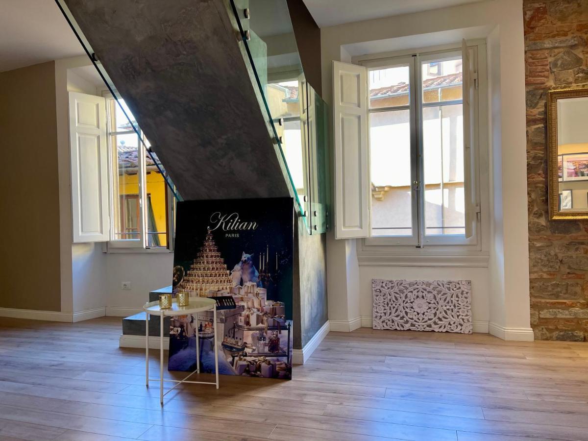 Luxury Apartment In City Center Firenze Bagian luar foto