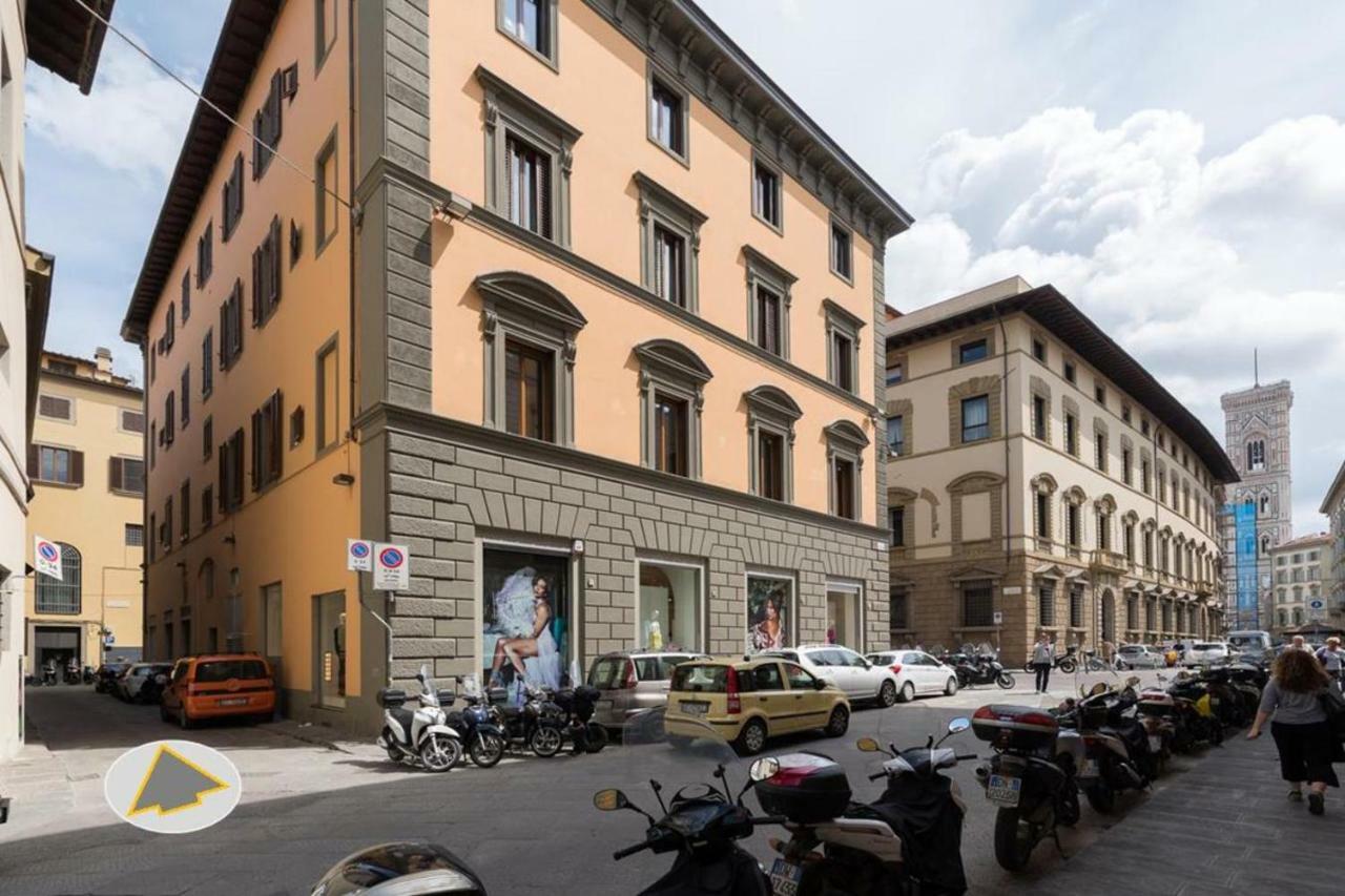 Luxury Apartment In City Center Firenze Bagian luar foto